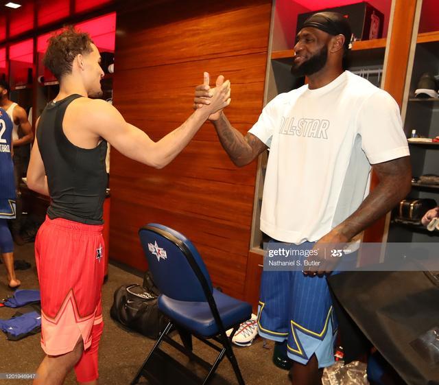 对抗和细节 对抗和细节