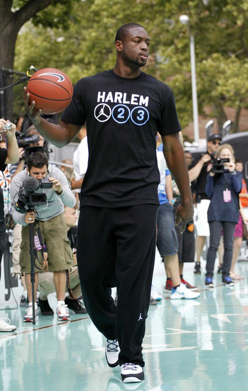 在肘区阅读 在肘区阅读